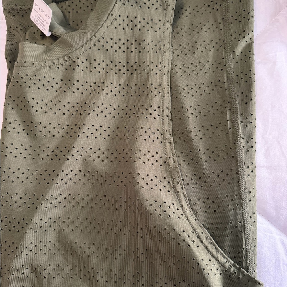 Women’s “active” bundle. Top and 2 shorts